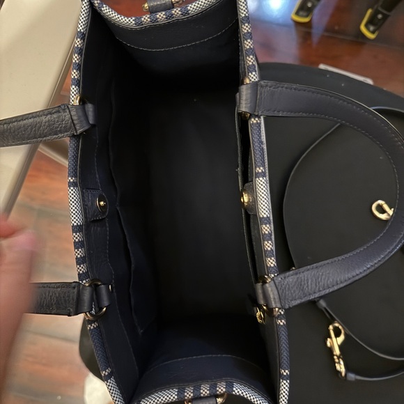 Coach Dempsey Tote bag - Picture 7 of 10